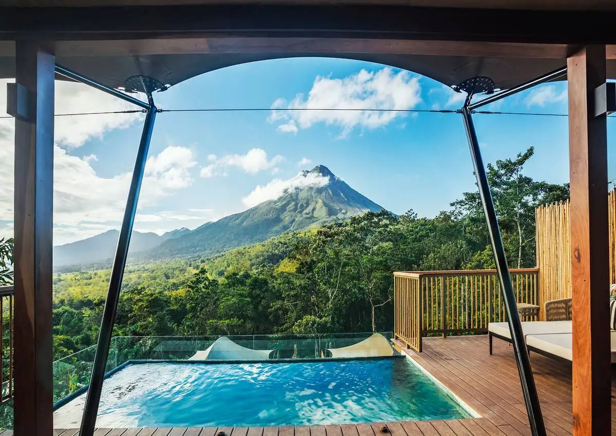 where to stay in costa rica